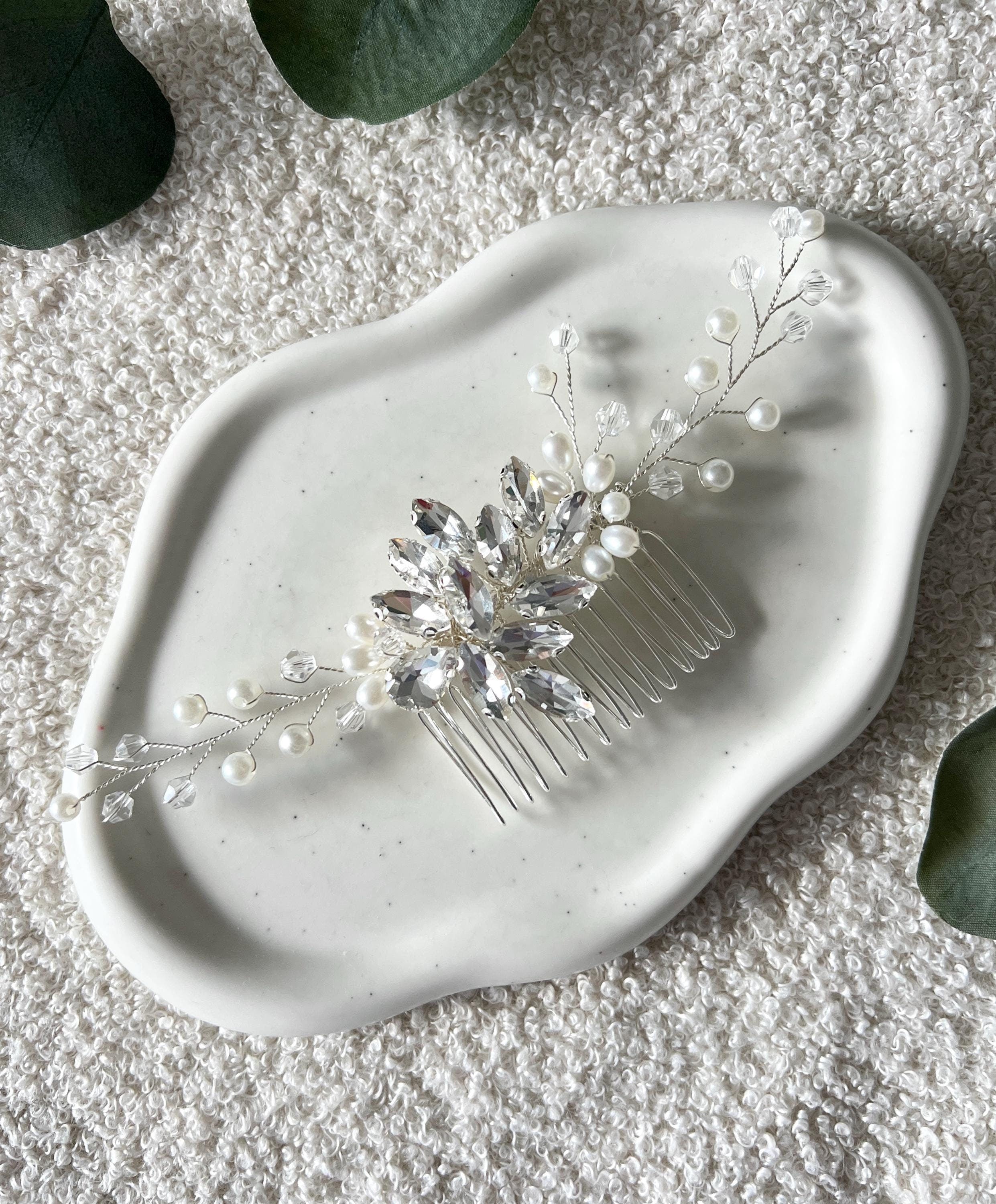 Haarkamm, Silber, weiße Perlen, glänzende Strass Steine, Brautschmuck, Haarschmuck Standesamt, Braut, Brautfrisur