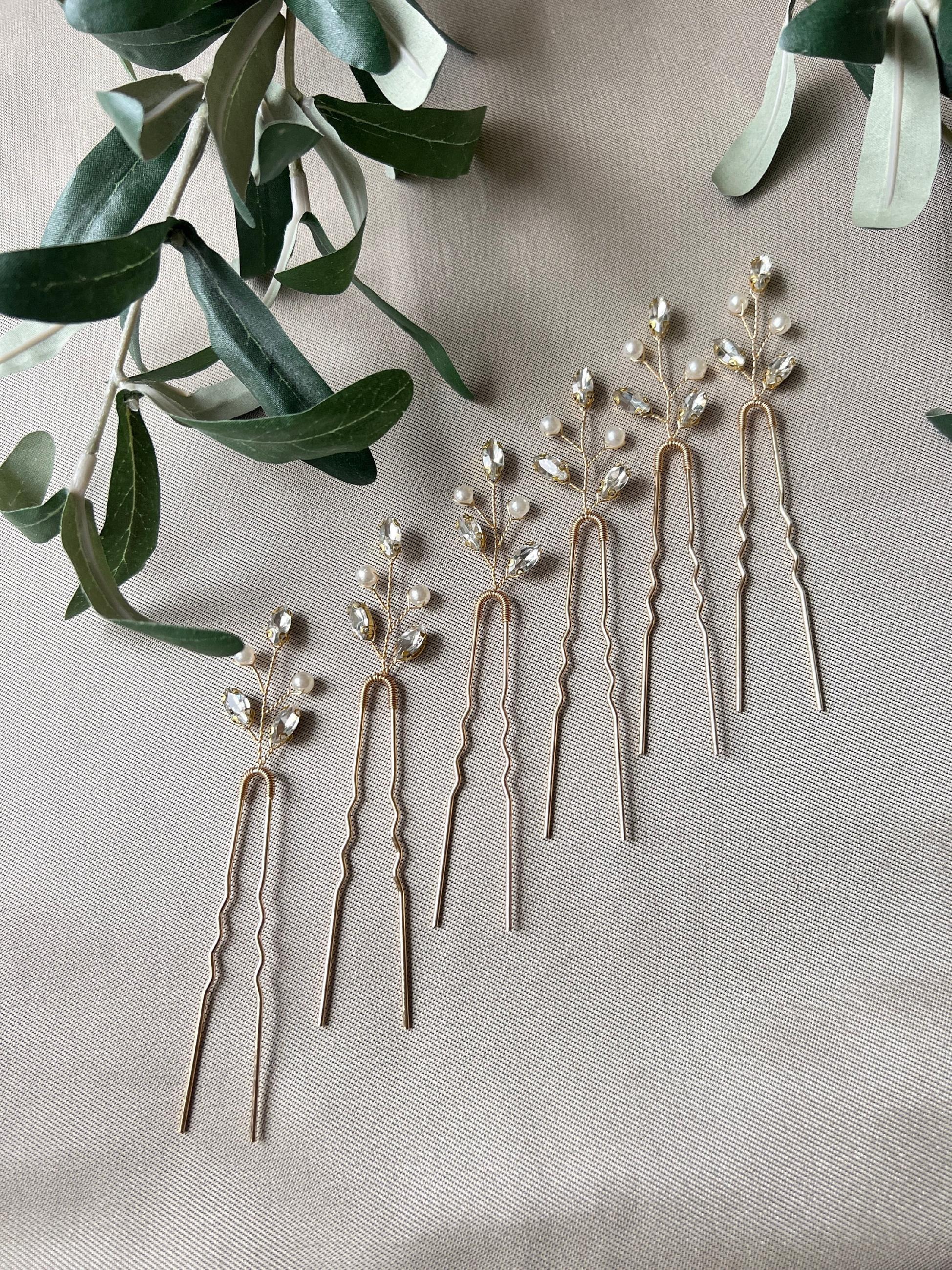 Braut Haarschmuck, Haarspange, Gold oder Silber, Strass, weiße Perlen, - Set 6 Stück Silber-Brauthaarschmuck-Schmuckblüte