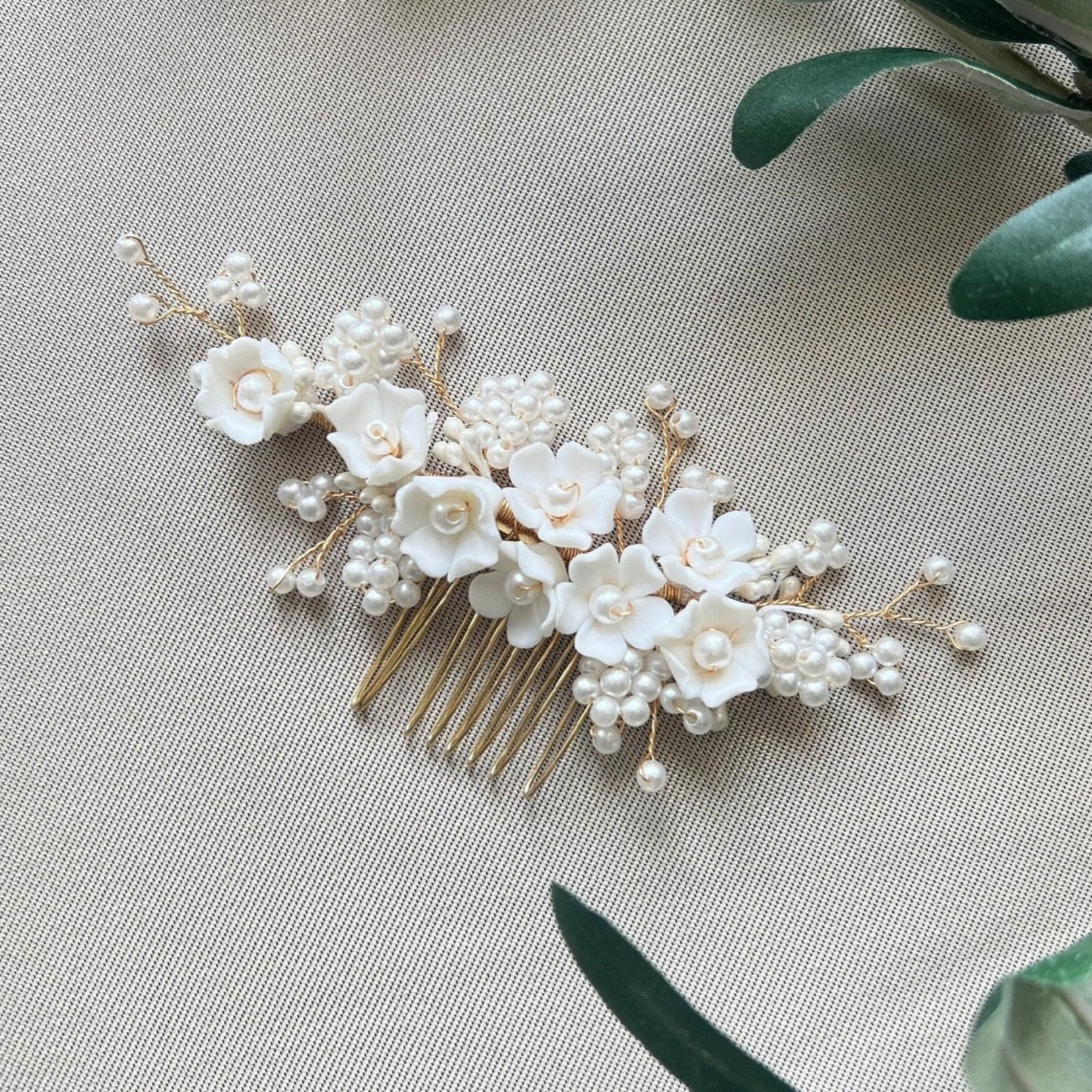 Braut Haarschmuck, Perlen Haarkamm, gold, Hochzeit, Blumen, Vintage, hochwertiger Brauthaarschmuck, Brautfrisur, Braut Zubehör-Brauthaarschmuck-Schmuckblüte