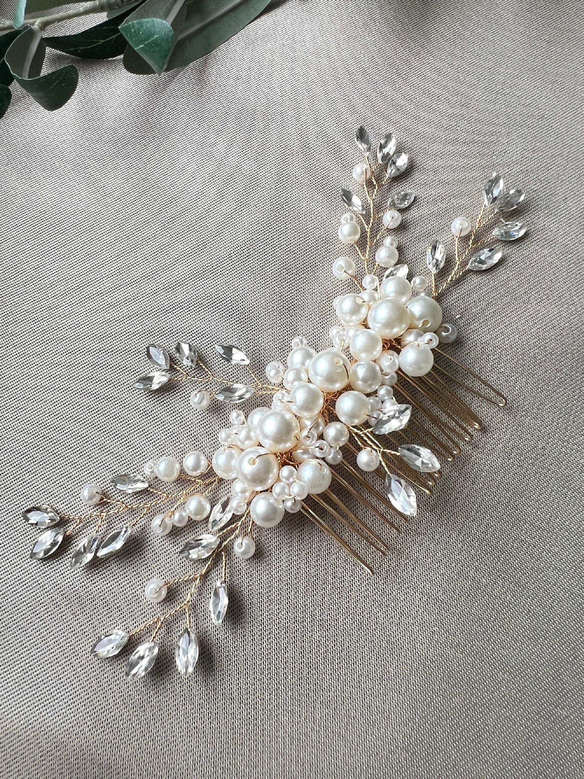 Braut Haarschmuck, Perlen Haarkamm, gold und silber, Hochzeit, hochwertiger Brauthaarschmuck, Brautfrisur, Kopfschmuck - Gold-Brauthaarschmuck-Schmuckblüte