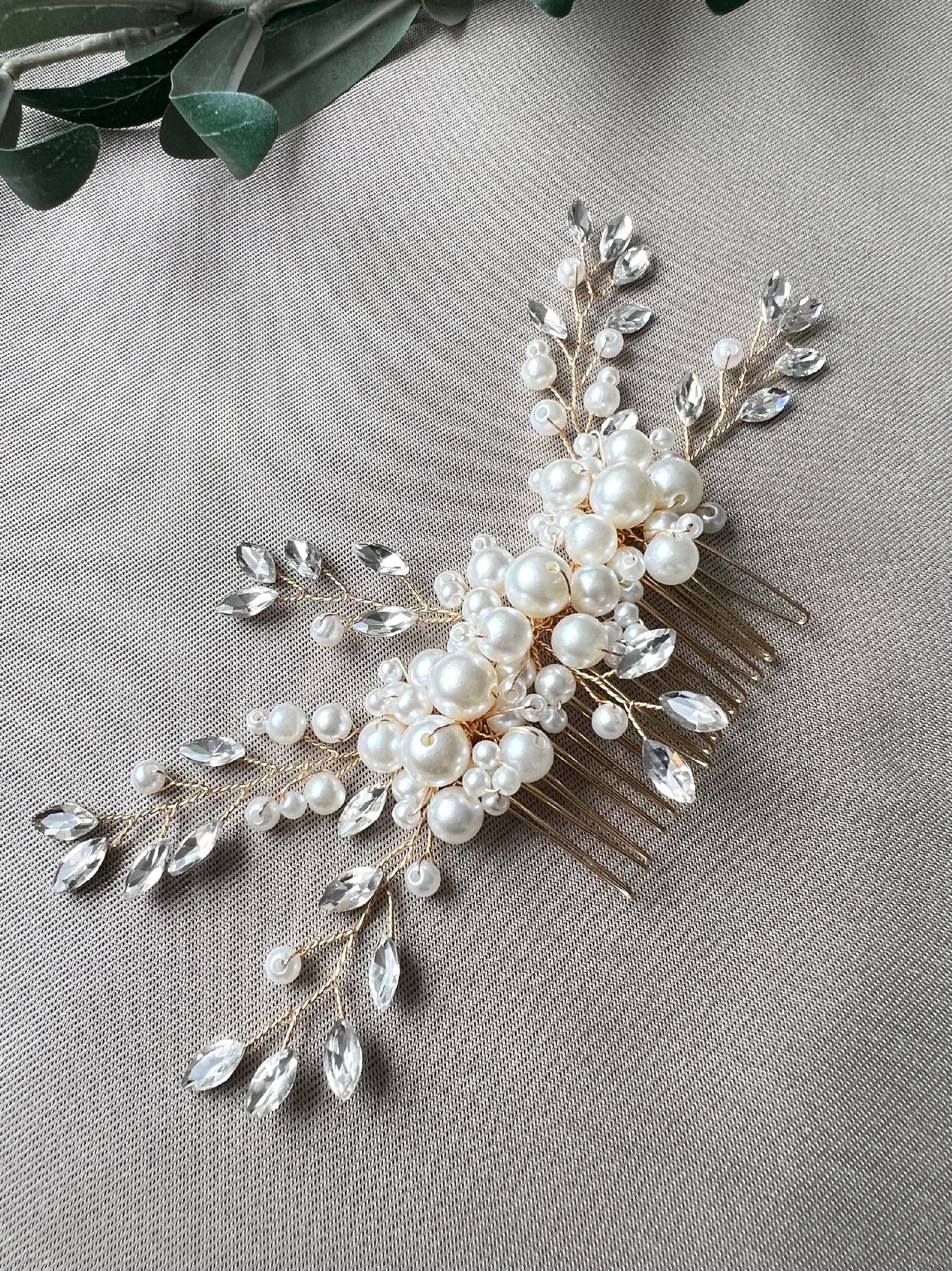 Braut Haarschmuck, Perlen Haarkamm, gold und silber, Hochzeit, hochwertiger Brauthaarschmuck, Brautfrisur, Kopfschmuck - Gold-Brauthaarschmuck-Schmuckblüte