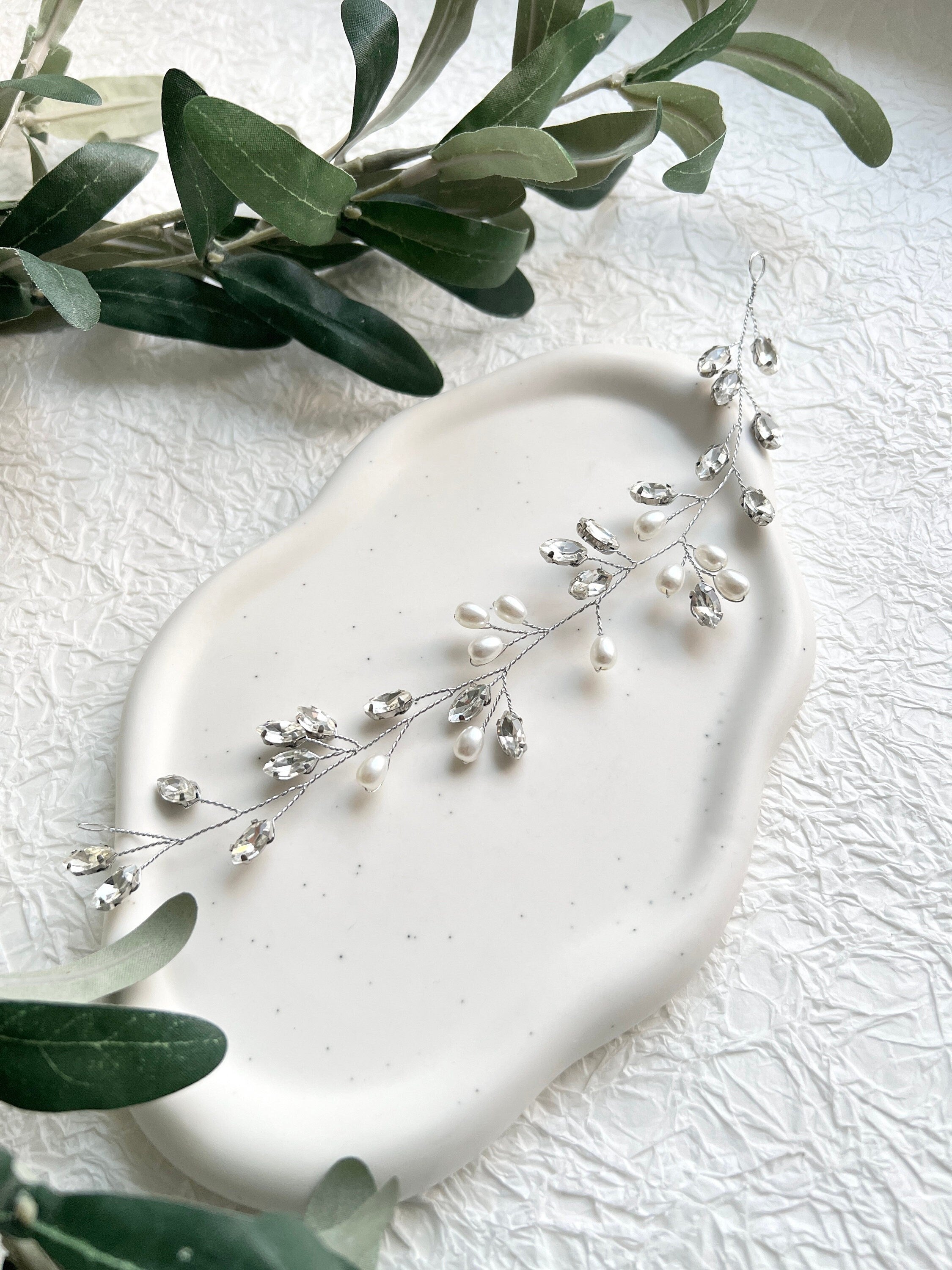 Braut Haarschmuck, Silber Haarrebe mit Perlen, Strass, Haar Hochzeit, Brautschmuck,-Brauthaarschmuck-Schmuckblüte