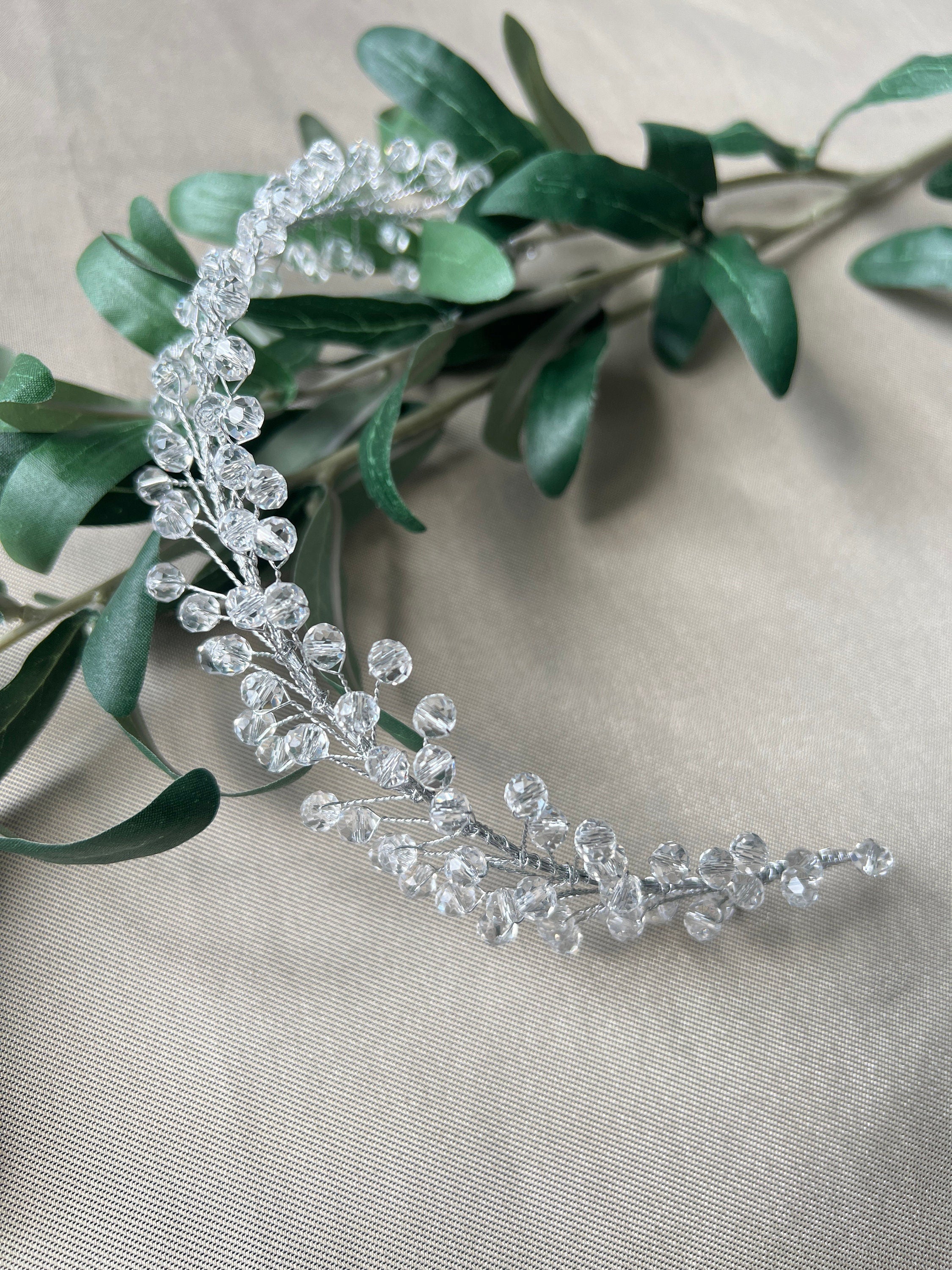 Braut Haarschmuck, Silber mit Perlen, Hochzeit Braut, Brautschmuck, Hochzeitshaarband, Haarreif, Haarkranz, glitzernde Haarranke, Haarrebe-Brauthaarschmuck-Schmuckblüte