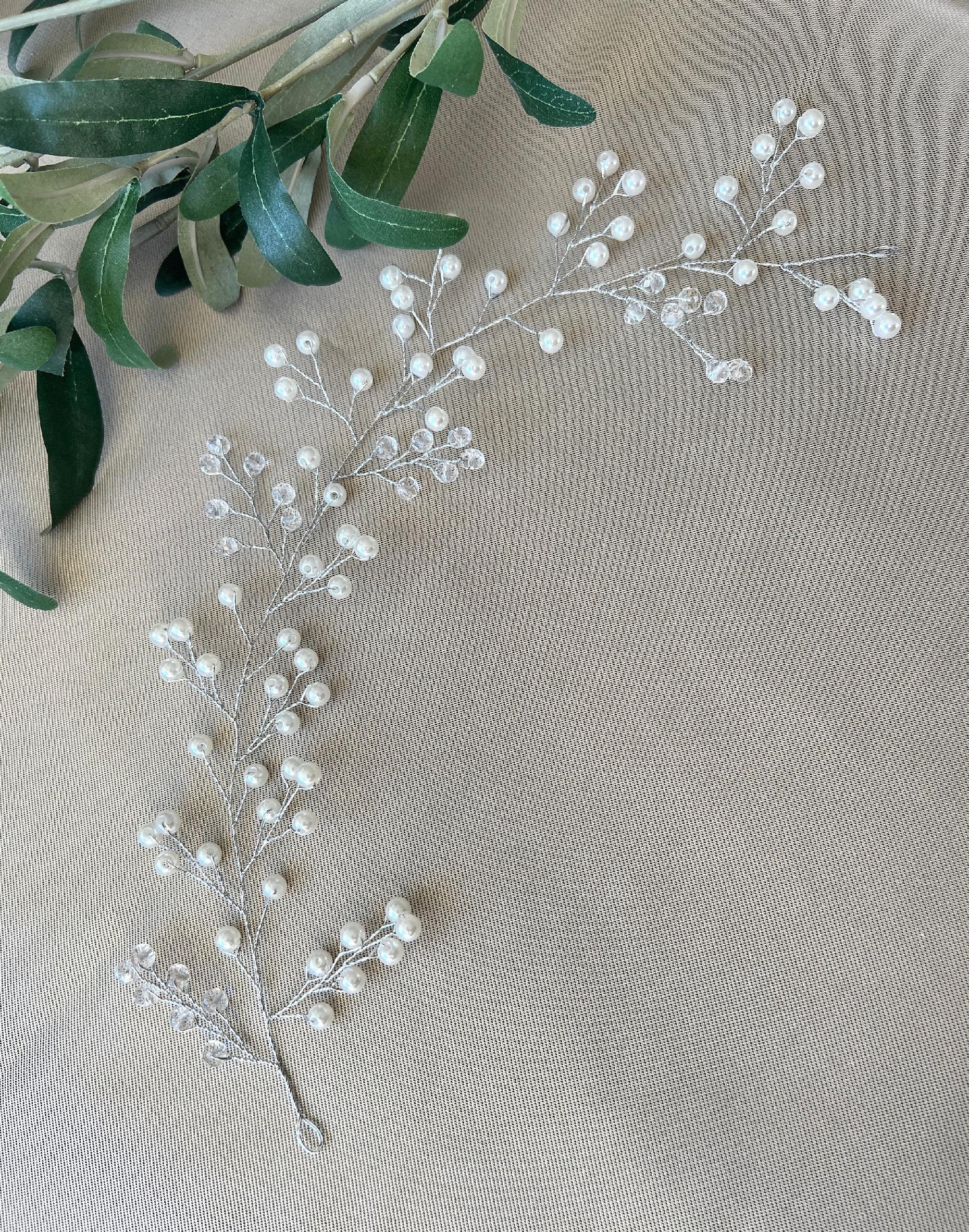 Braut Haarschmuck, Silber mit Perlen, Hochzeit, Brautschmuck, Hochzeitshaarband, Haarkranz, Haarranke-Brauthaarschmuck-Schmuckblüte