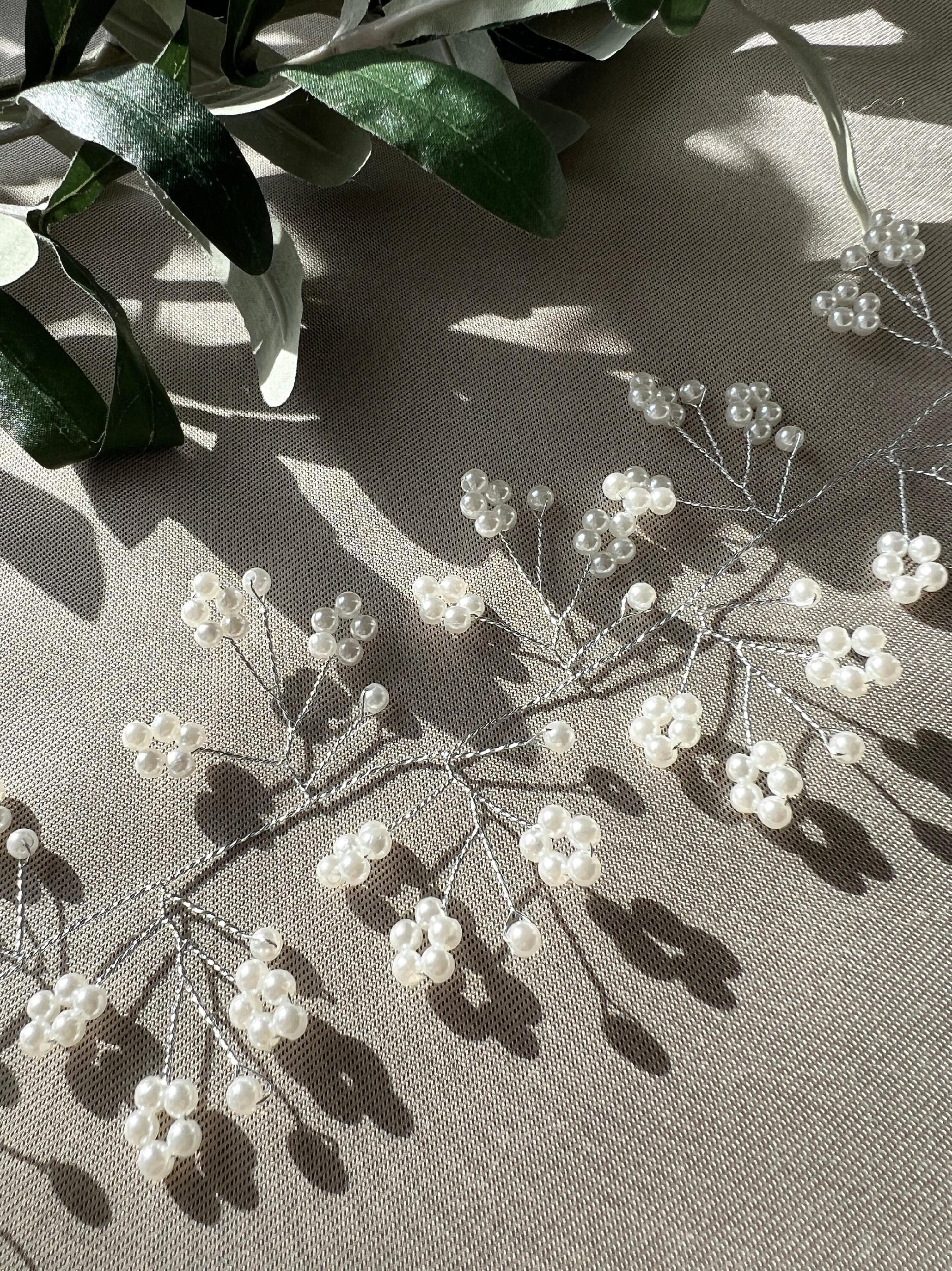 Braut Haarschmuck, silberner Juwelierdraht mit Perlen, Hochzeit, Brautschmuck, Hochzeitshaarband, Haarkranz, Haarranke-Brauthaarschmuck-Schmuckblüte