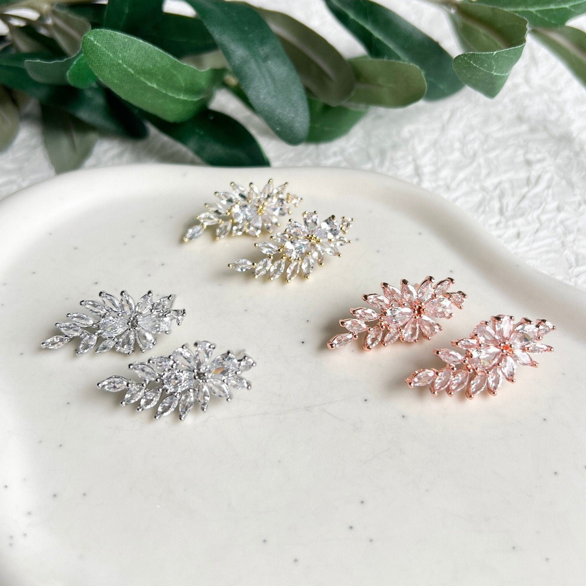 Brautschmuck, feine Ohrringe mit funkelnden Cubic Zirkoniasteinen, Schmuck Hochzeit, Brautjungfer, Geschenk für Sie, Geburtstagsgeschenk Frauen, Weihnachtsgeschenk Ohrstecker