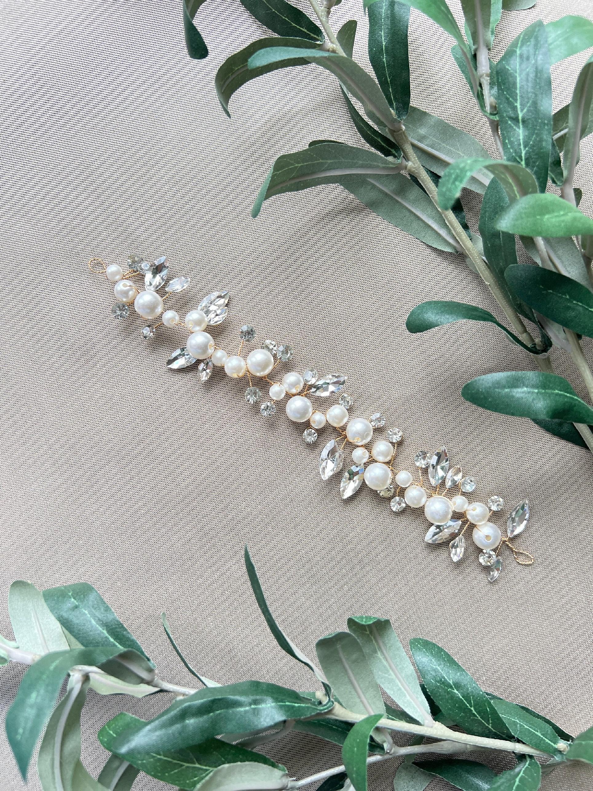 Brautschmuck, Haarranke gold mit Perlen und Strasssteinen, Hochzeit Haarschmuck, Brauthaarschmuck, Hochzeitshaarband, Haarkranz, Haarrebe-Brauthaarschmuck-Schmuckblüte