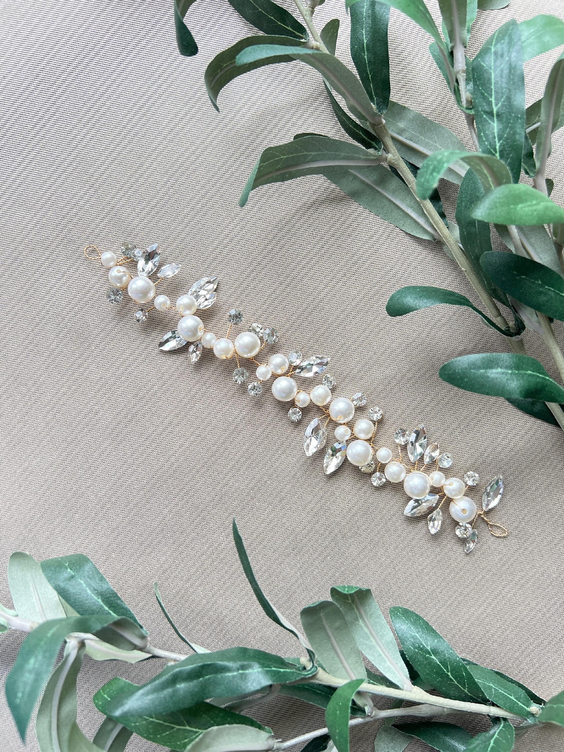 Brautschmuck, Haarranke gold oder Silber, Perlen und Strass, Hochzeit Haarschmuck, - Silber-Brauthaarschmuck-Schmuckblüte