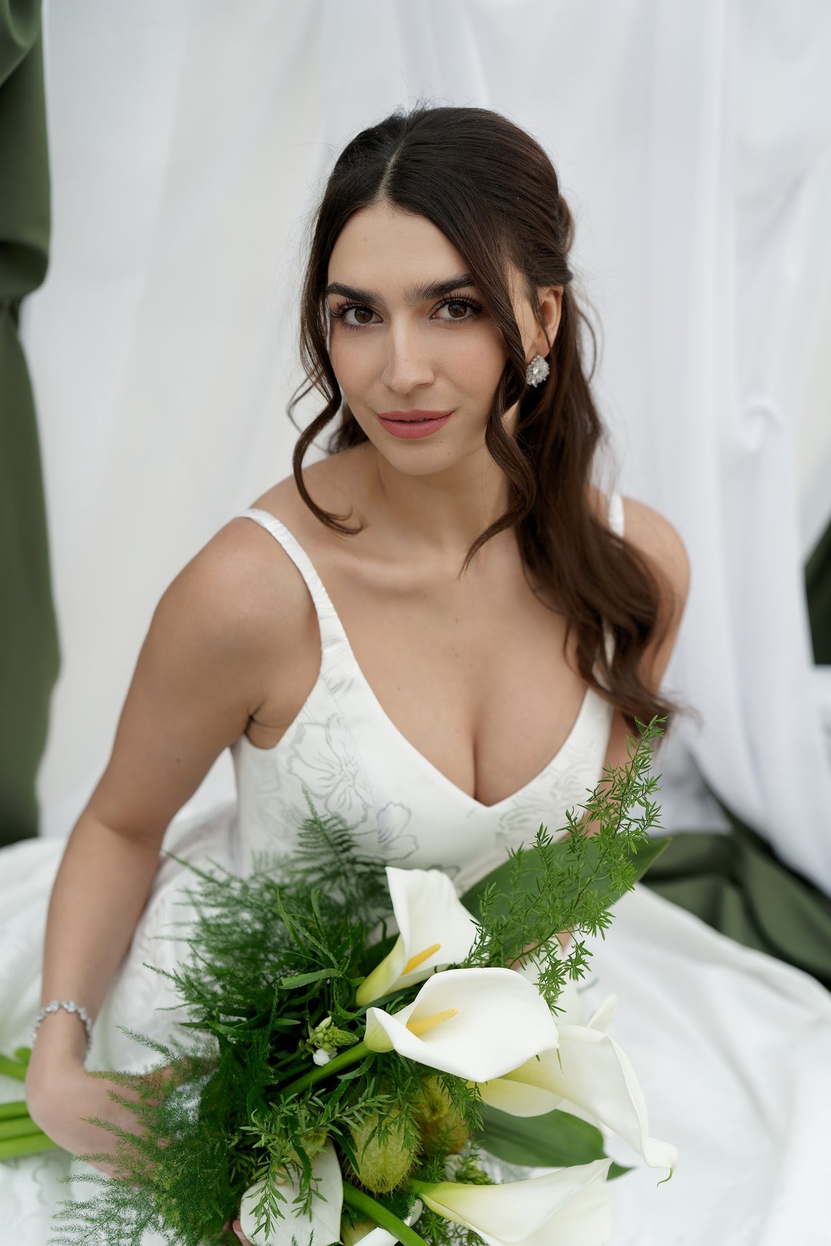 Funkelnde Ohrringe, Silber, Cubic Zirconia, auffallende Ohrstecker, Brautschmuck, glänzende Brautohrringe, eleganter Schmuck Standesamt, modern, Hochzeit
