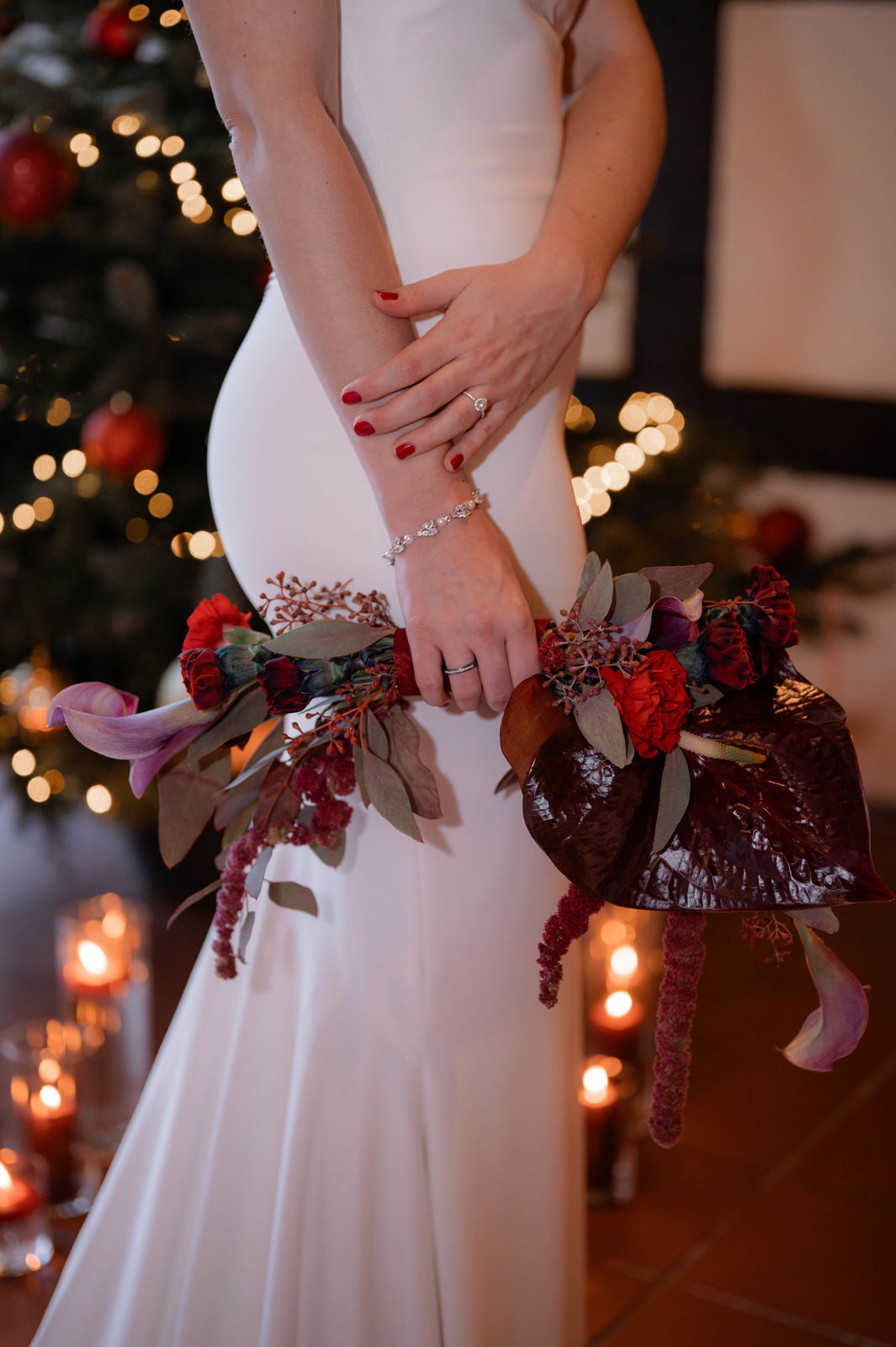 Armband mit funkelnden Steinen aus Glass und weißen Perlen, Silber oder Roségold, feiner Brautschmuck, elegantes Brautarmband, Schmuck fuer Sie, Geschenk Frauen, Hochzeit, glaenzender Armschmuck, Brautjungfer, Weihnachtsgeschenk, Perlenarmband, Perlenschmuck, Damenschmuck