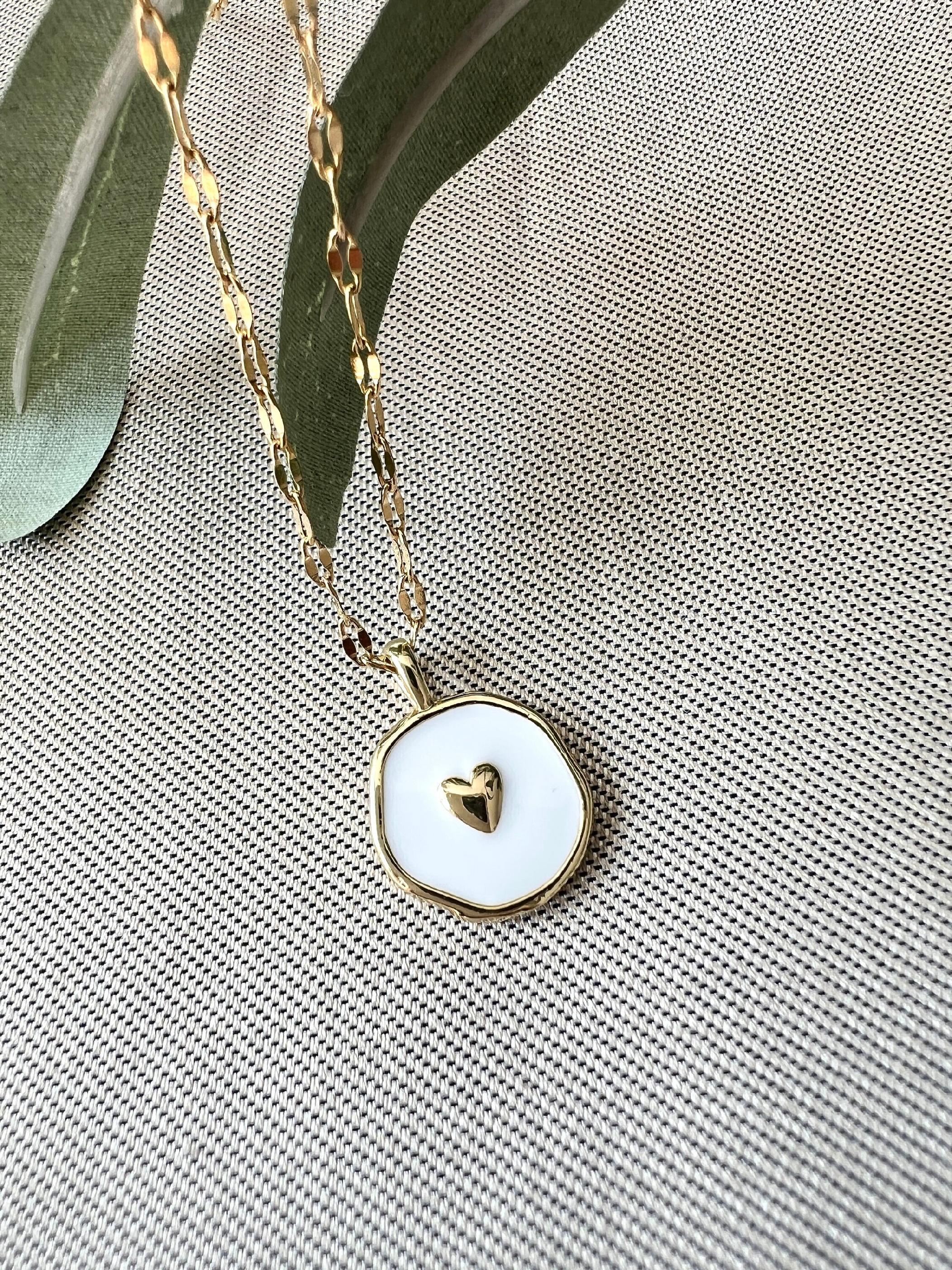 Zarte Halskette, Gold, Herzanhänger rund, goldene Halskette, weiß goldener Anhänger, Schmuck Hochzeit, Geschenk für Sie, Weihnachtsgeschenk Frauen, Geburtstagsgeschenk, Trauzeugin, Brautjungfer, Schmuckblüte