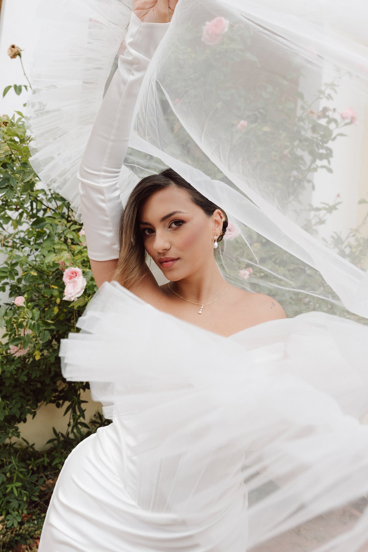 Feine Halskette, goldener Brautschmuck, Brauthalskette, Edelstahl, verstellbare Laenge, Hochzeitsschmuck, Gold, funkelnder Cubic Zirconia Anhaenger, elegante Kette, Hochzeit, Schmuck, Damenschmuck, Geschenk für Sie, Frauenschmuck, Weddinginspiration