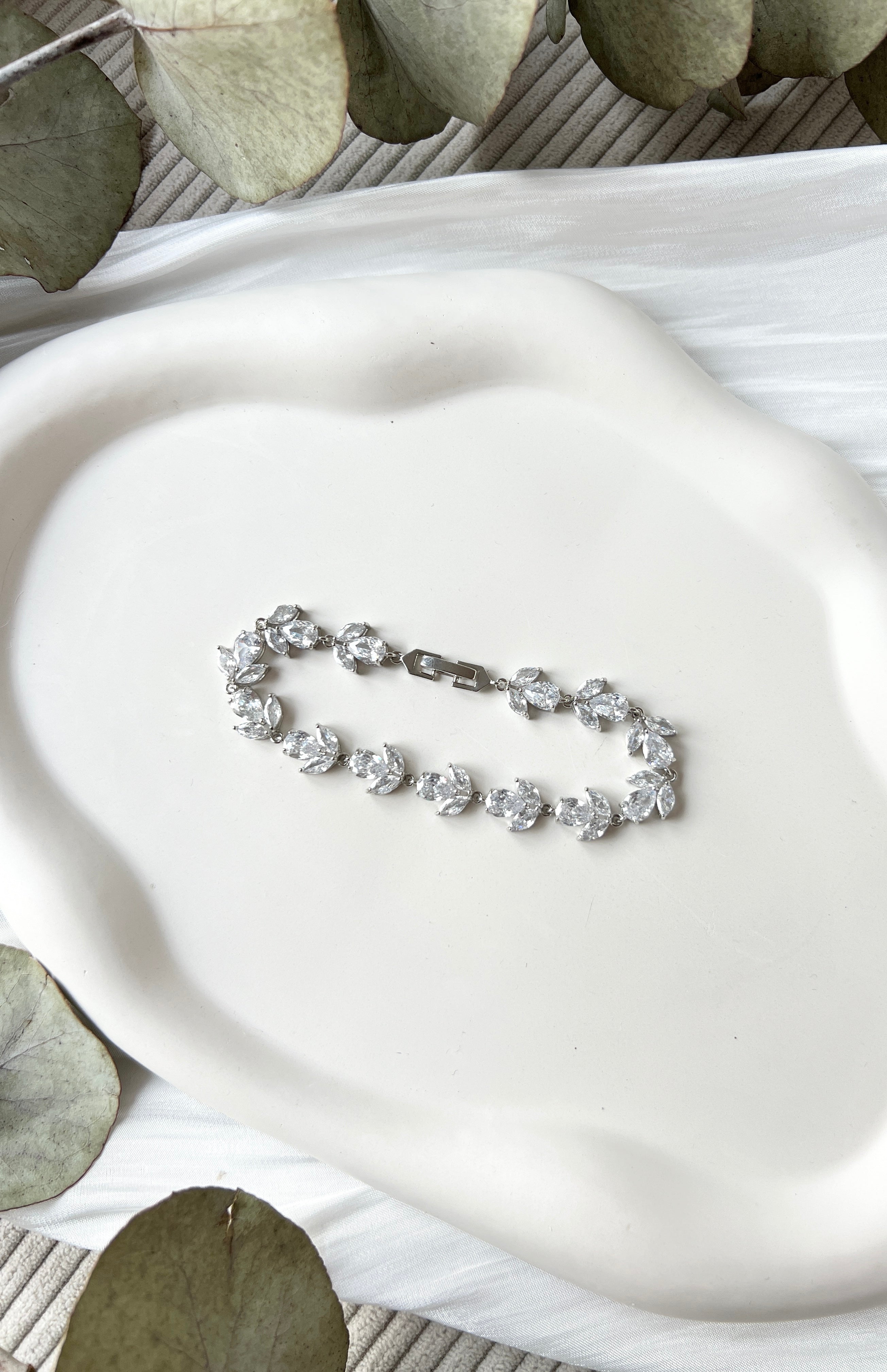 Elegantes Armband, Gold, Silber oder Roségold, hochwertiges Brautarmband, glänzender Brautschmuck, glitzer, Schmuck Hochzeit, Brautjungfer, Geschenk für Sie, Weihnachtsgeschenk, Geburtstagsgeschenk, Schmuckbluete