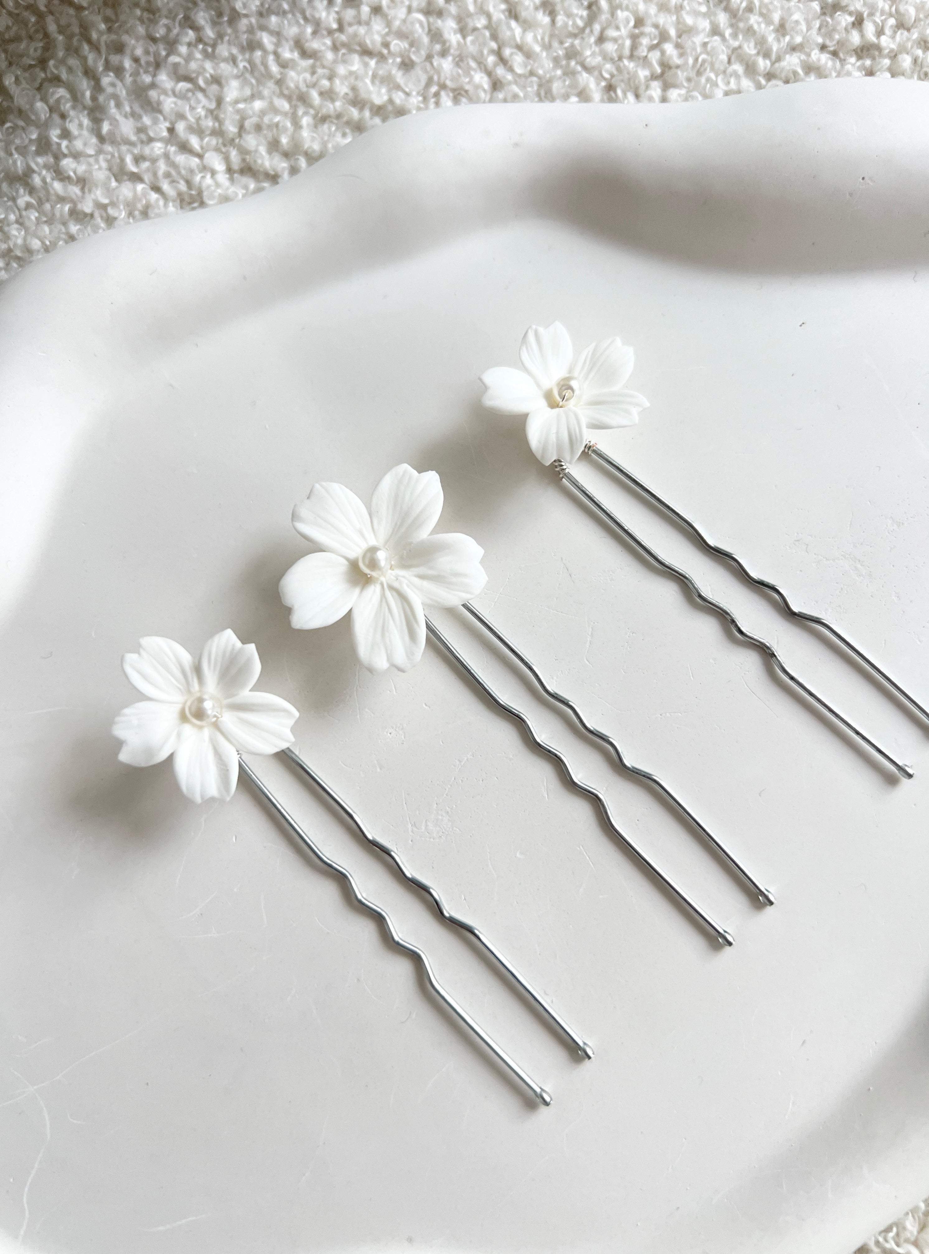 Haarnadeln, Set 3 Stück, weiße feine Blüten, Brauthaarschmuck