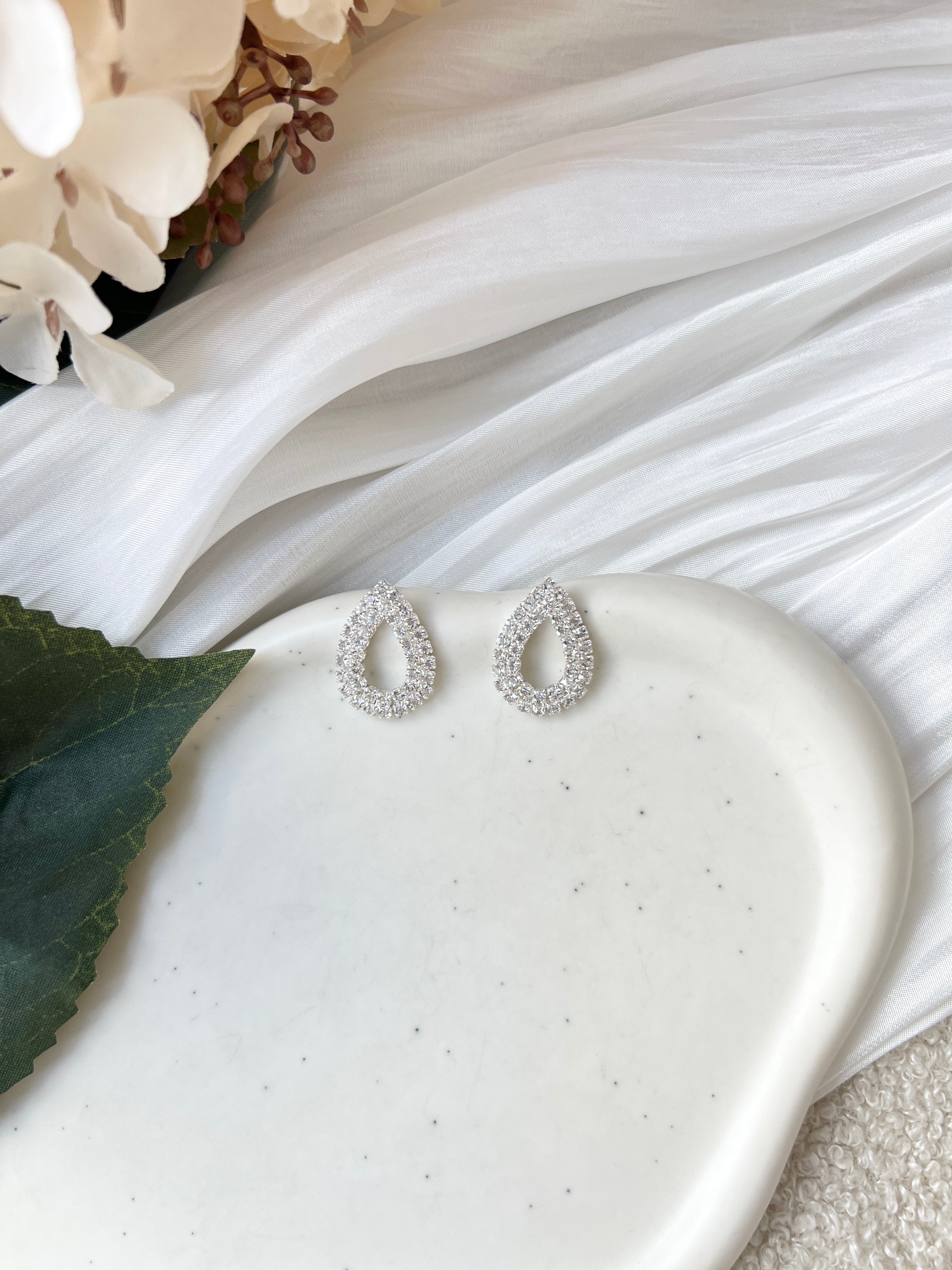 Ohrringe, Silber, funkelnder Strass, Tropfenform Brautohrringe, Brautschmuck