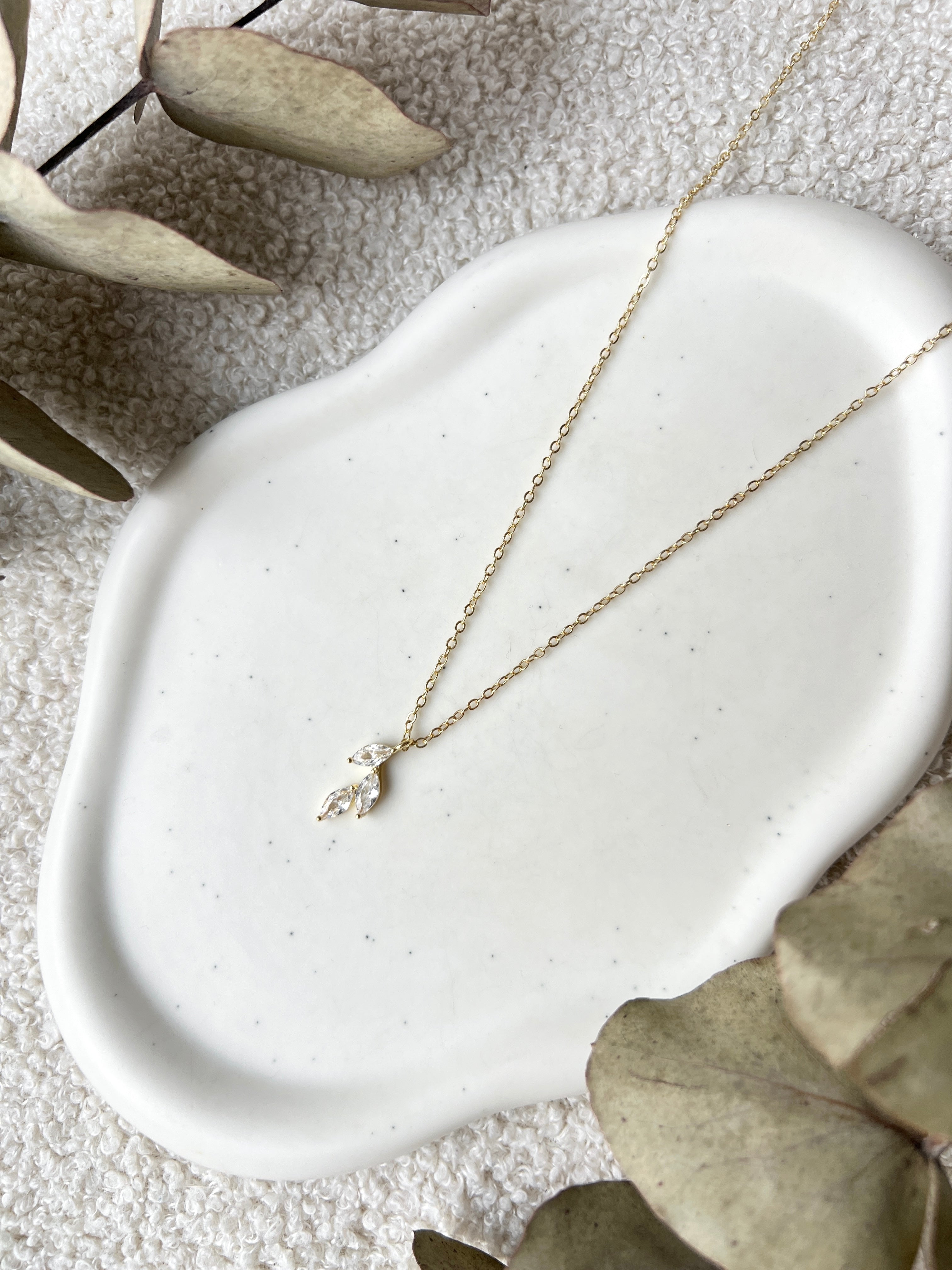 Halskette, Zirkonia Anhänger, feine glänzende Kette, Brautschmuck
