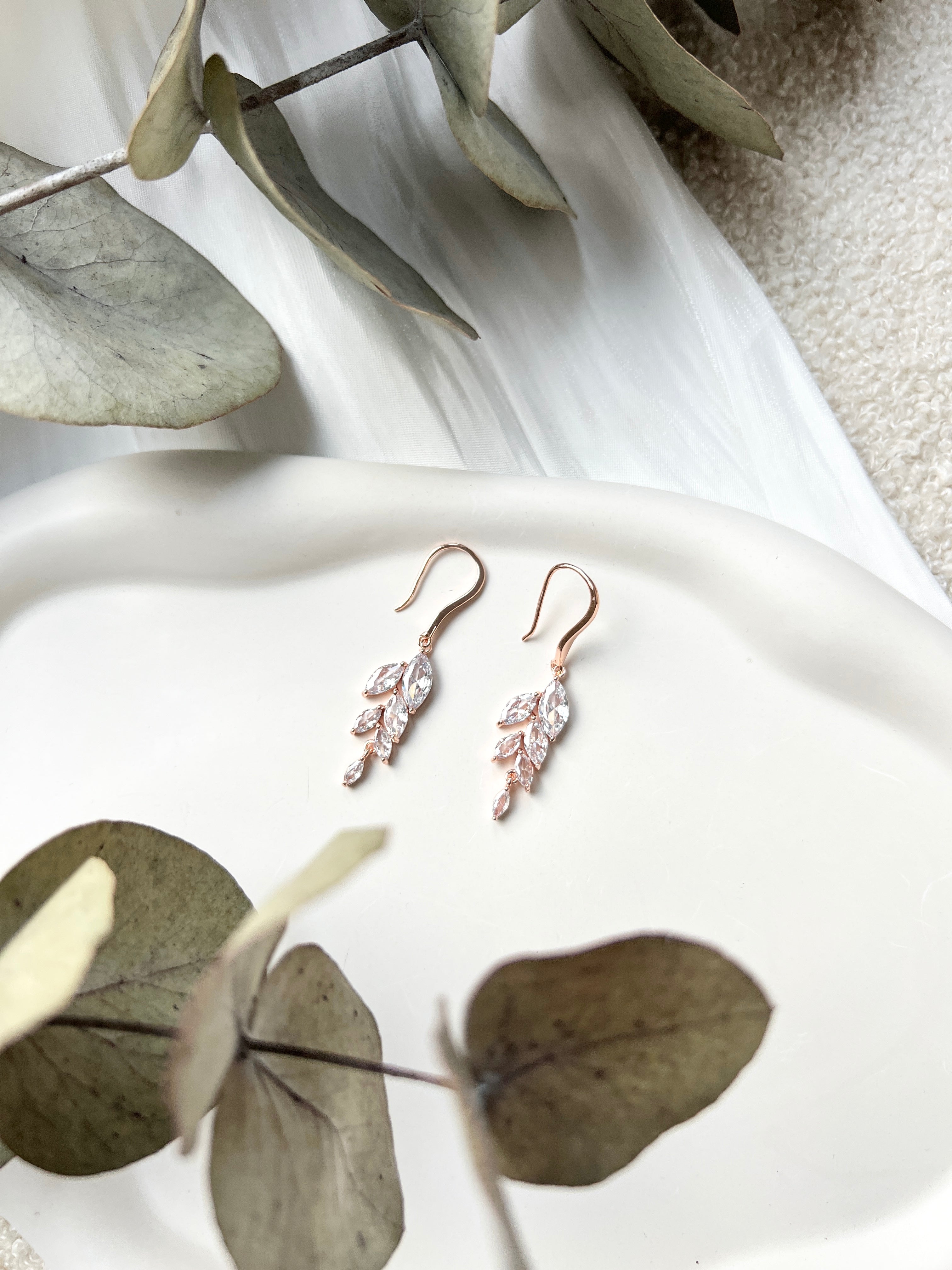 Brautohrringe, Silber, Gold oder Roségold, Cubic Zirconia Steine, elegante Ohrringe, feiner Brautschmuck, Geschenk fuer Sie, Weihnachtsgeschenk, Schmuck Hochzeit, Damenschmuck, Damenohrringe