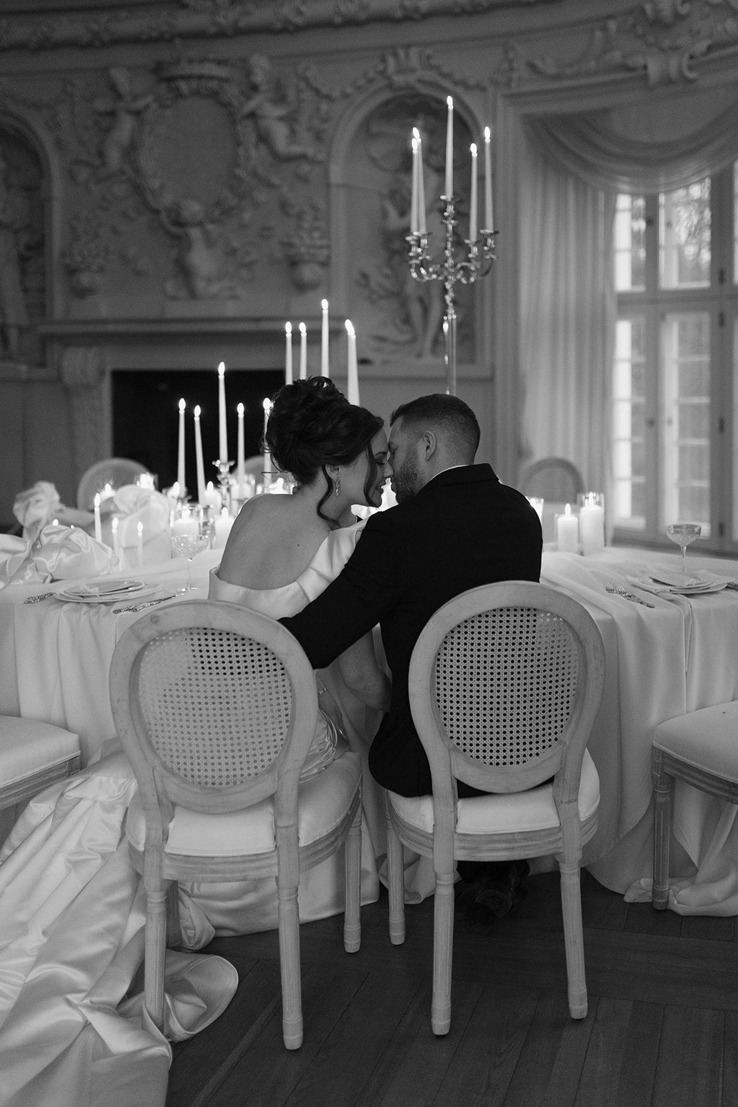 Silberne Brautohrringe, feine Ohrringe, glaenzende Ohrstecker, eleganter Brautschmuck, funkelnde Haengeohrringe, Hochzeitsschmuck, Schmuck für Frauen, Geschenk fuer Sie, Geburtstagsgeschenk, Damenschmuck, Bride to be, Weddinginspiration, Valentinstag