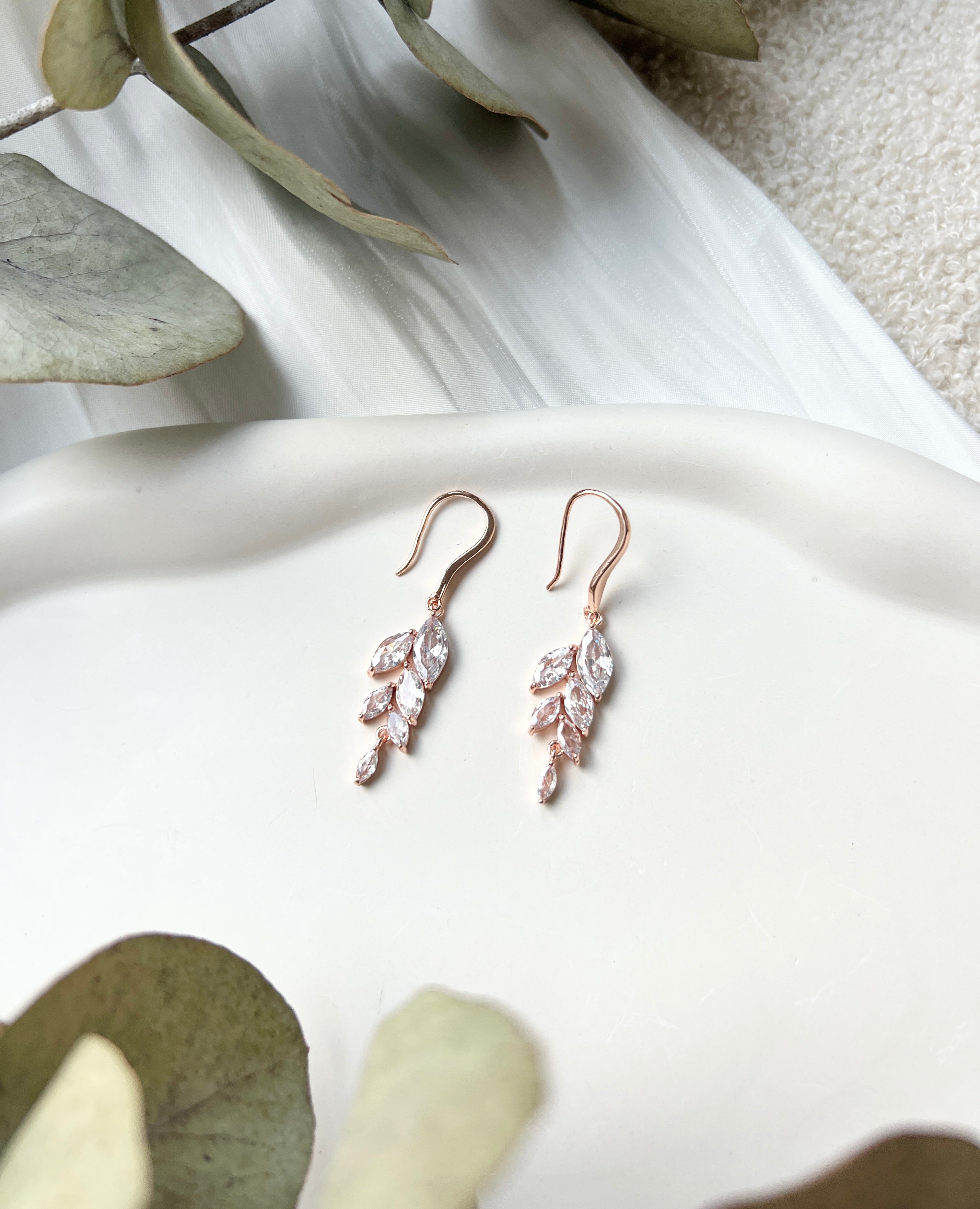 Brautohrringe, Silber, Gold oder Roségold, Cubic Zirconia Steine, elegante Ohrringe, feiner Brautschmuck, Geschenk fuer Sie, Weihnachtsgeschenk, Schmuck Hochzeit, Damenschmuck, Damenohrringe
