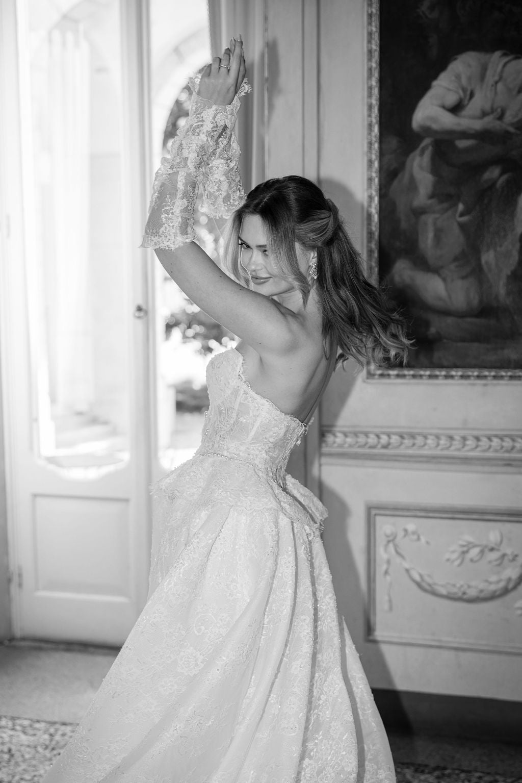 Brautohrringe, Silber, funkelnder Brautschmuck, feine Ohrringe, Cubic Zirconia, Brautlook, elegante Hängeohrringe, Standesamtlook, luxuriöser Schmuck für die Braut